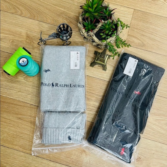 Polo Ralph LaurenTextured Hat & Scarf Set